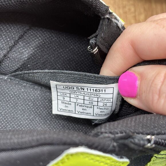 UGG CA805 Women's Sneakers Black Yellow Suede Platform Zip Up Size 9 - Picture 8 of 8